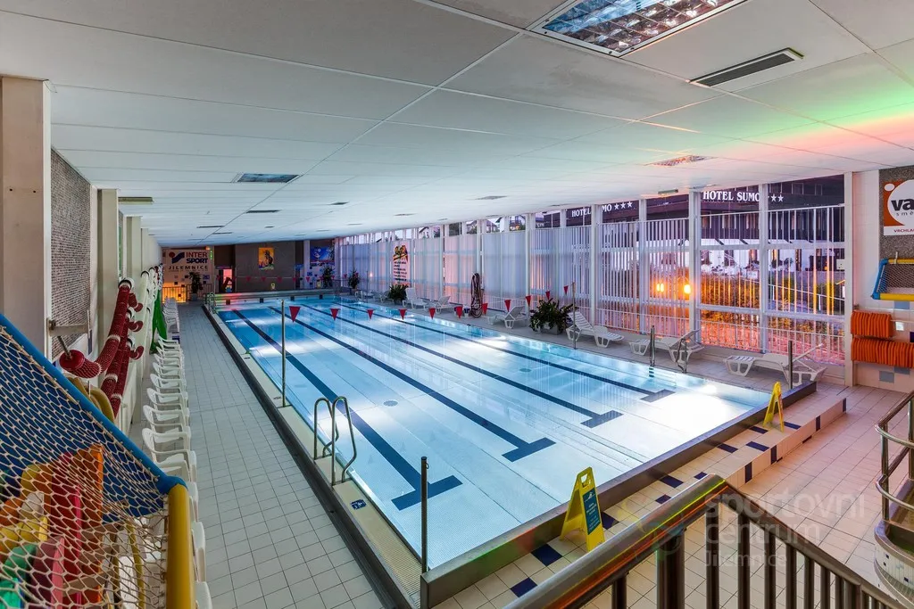 Indoor swimming pool