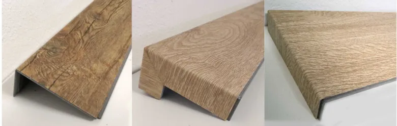 Tři pohledy na profil schodového prahu z vinylového materiálu.