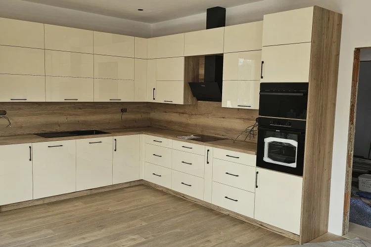 White kitchen with wood accents