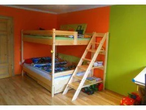 Bunk bed in room